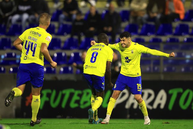 Taça de Portugal: Arouca segue em frente com dois golos para lá dos 90