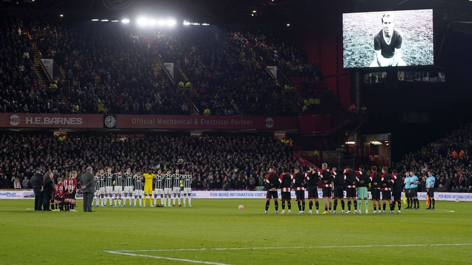 Sheffield United-Manchester United em direto: Dalot e Bruno Fernandes de início