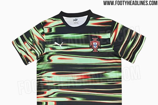 A camisola de aquecimento da Seleção que promete dar que falar (fotos)