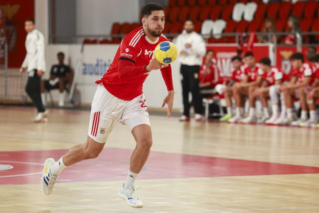 El Korchi terminou com 5 golos     Fotografia SL Benfica