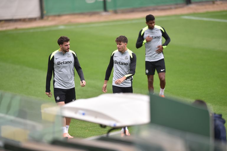 Ioannidis e Vagiannidis - Foto: Miguel Nunes