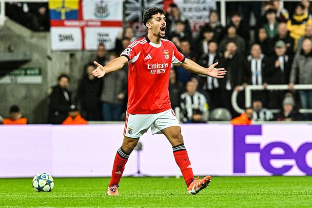 A desilusão encarnada após a pesada derrota com o Newcastle no St. James Park
