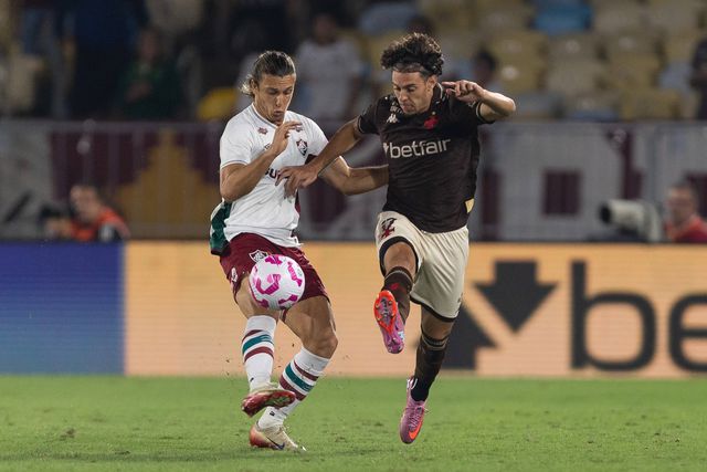 Nuno Moreira sela vitória do Vasco sobre o Fluminense (vídeo)