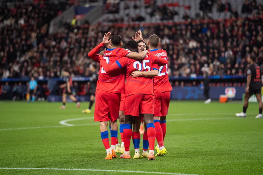 PSG esmaga Leverkusen! Show de horrores!