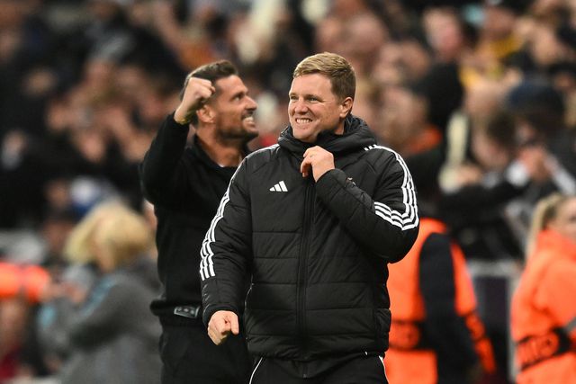 A satisfação no rosto de Eddie Howe após a vitória frente ao Benfica