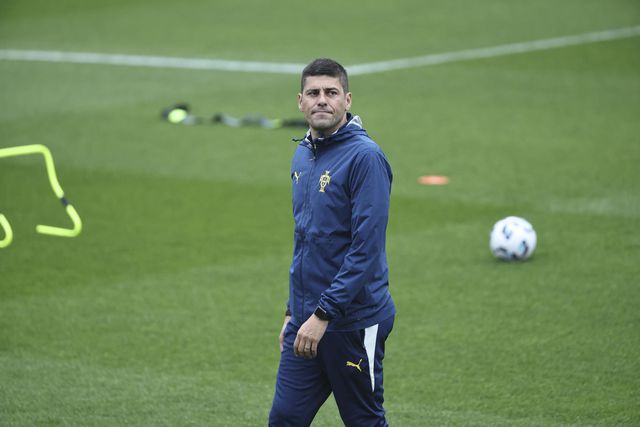 Francisco Neto assumiu o risco de a Seleção Nacional feminina, algo que considera «fator de crescimento». Foto: FPF