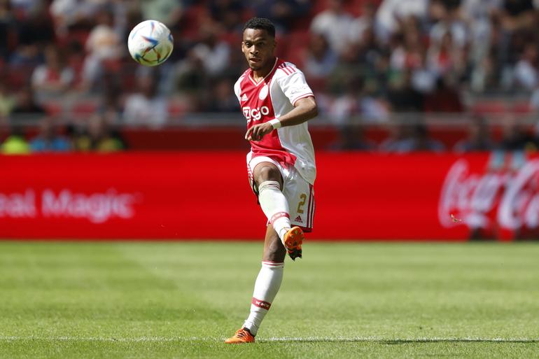 5.º - Ajax - Índice 89.9 - (Jurrien Timber na imagem)