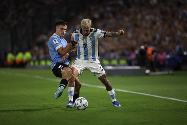 Ugarte arrependido do gesto obsceno para De Paul