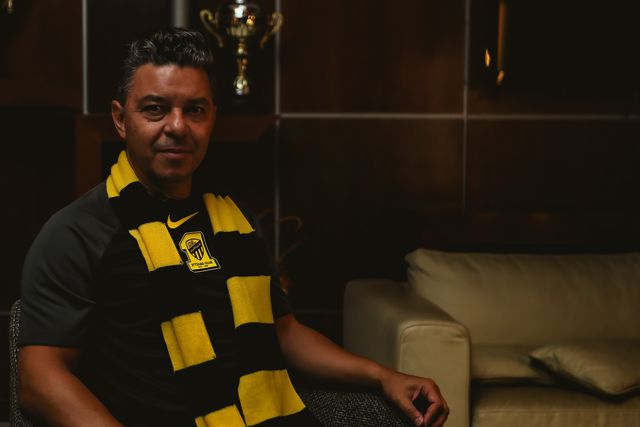 Gallardo apresentado no Al Ittihad: «É uma honra fazer parte deste projeto»