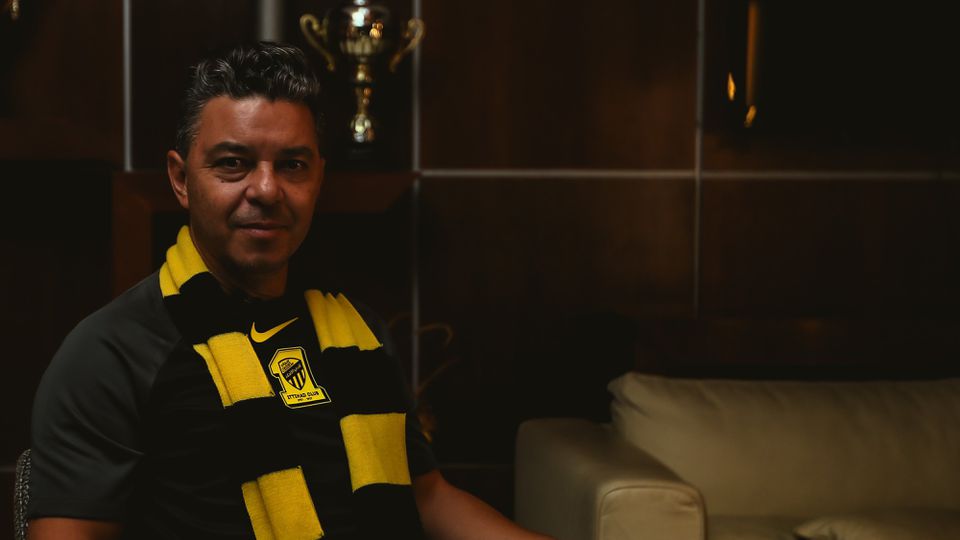 Gallardo apresentado no Al Ittihad: «É uma honra fazer parte deste projeto»