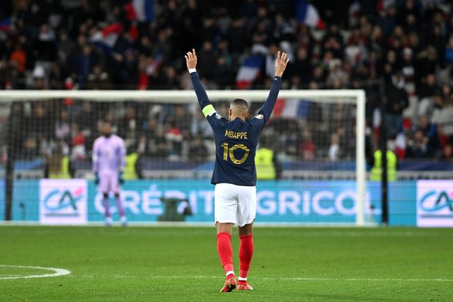 Mbappé: como o fenómeno chegou aos 300 golos