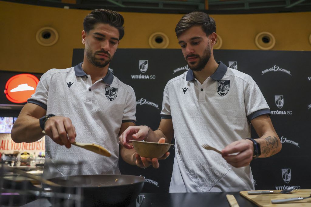 Vitória de Guimarães: Jota Oliveira e Tomás Ribeiro promovem alimentação saudável