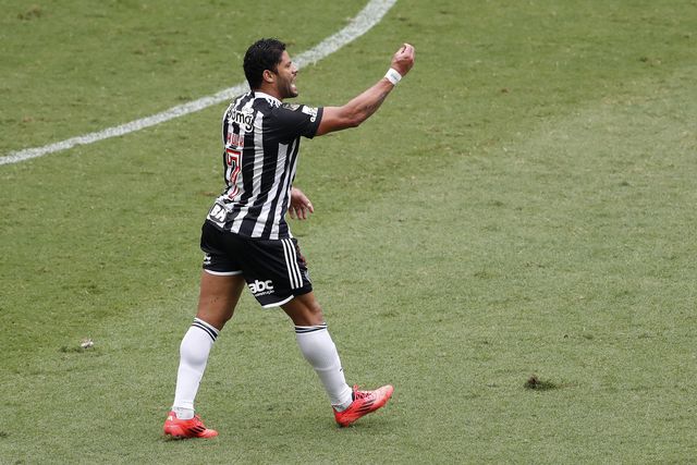 Hulk a jogar pelo Atlético Mineiro