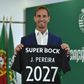 João Pereira: não é só experiência que falta