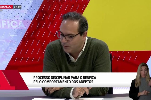 «Pirotecnia está a revelar-se um problema e os clubes têm de tomar decisões drásticas»
