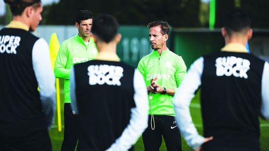 Sporting vai ter dois líderes