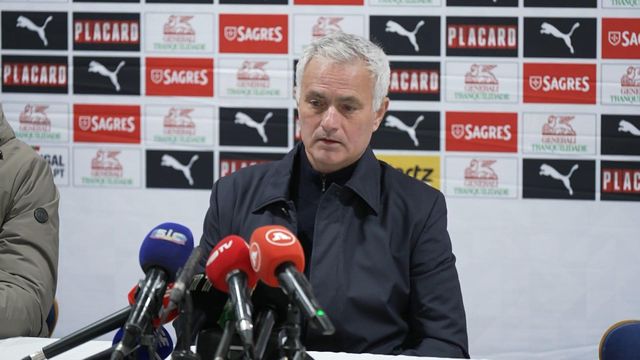 «Pior do que nem estar em campo foi ter tantos jogadores com atitude inadmissível»