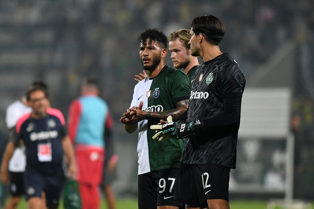 Luis Suárez está convocado e será solução de recurso uma vez que Ioannidis está de fora por lesão - Foto: IMAGO