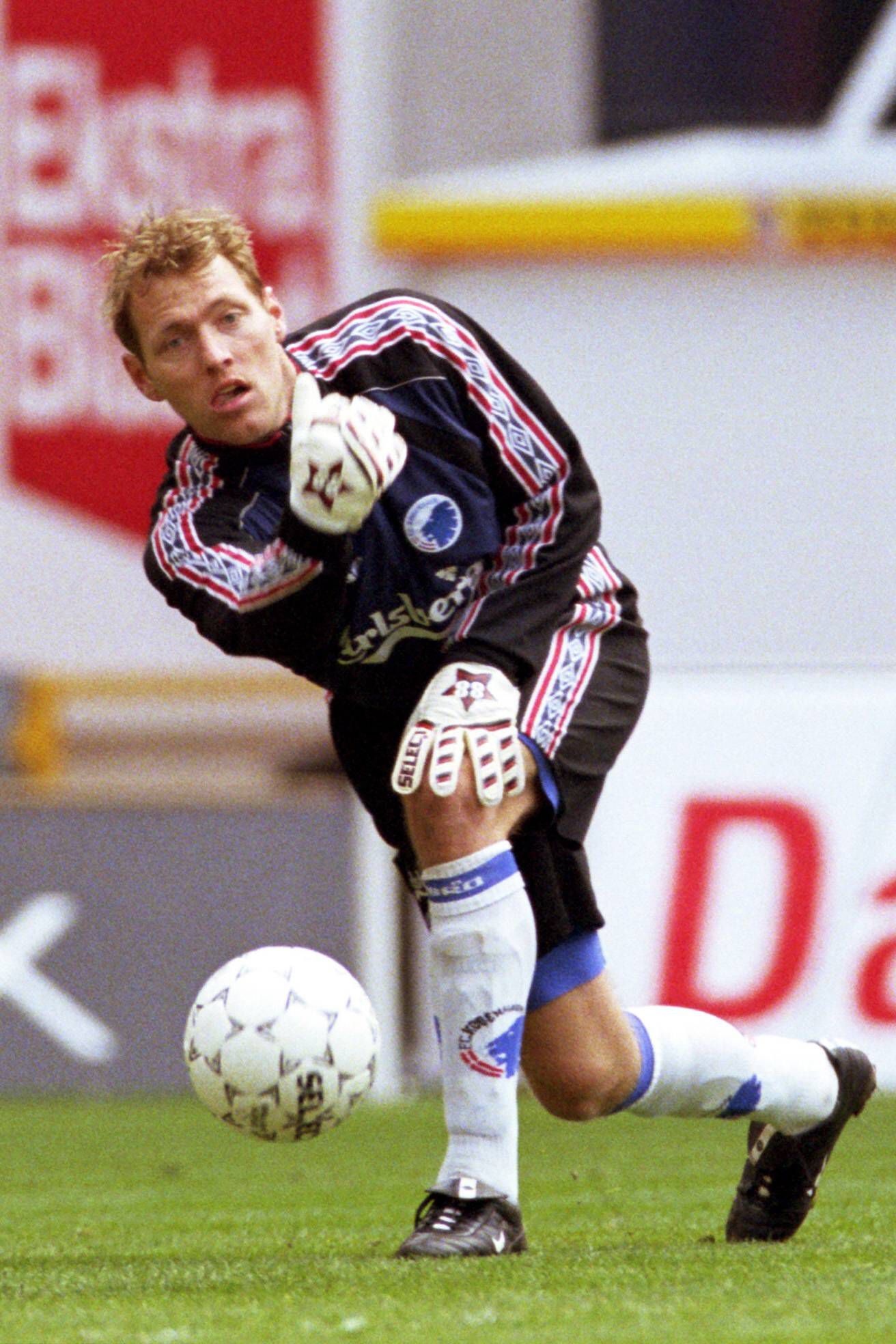 Michael Stensgaard, Liverpool. Obrigado a retirar-se aos 26 anos, meses depois de contrato de sonho com o Liverpool, em 1994. O dinamarquês nunca chegou a estrear-se após lesão num ombro a fechar uma tábua de engomar