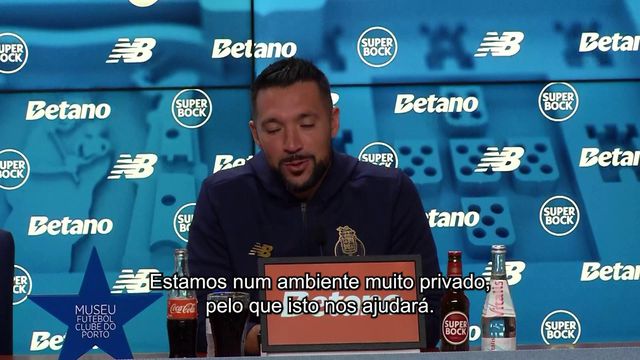 Sem rede? Farioli garante plantel blindado no Olival