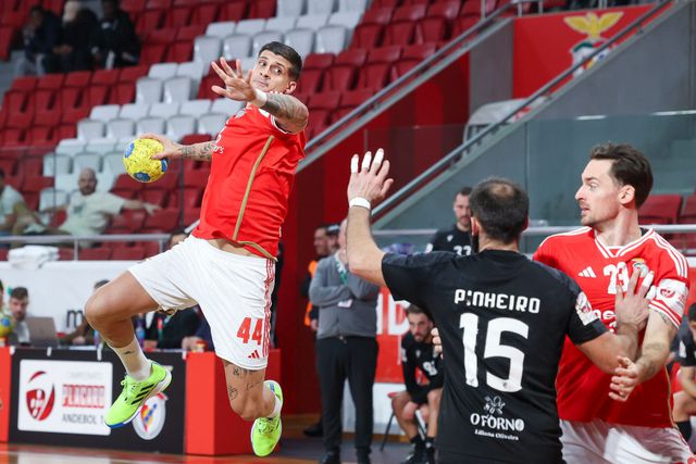 Benfica vence em jogo «complicado em termos emocionais»