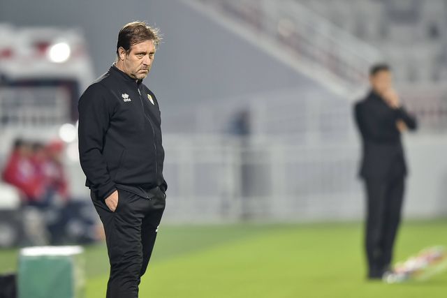 Pedro Martins com 'reforços' após várias baixas no Al Gharafa