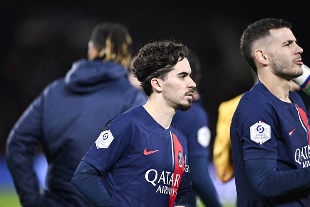 Vitinha e Tiago Santos candidatos ao melhor onze da 1.ª metade da Ligue 1