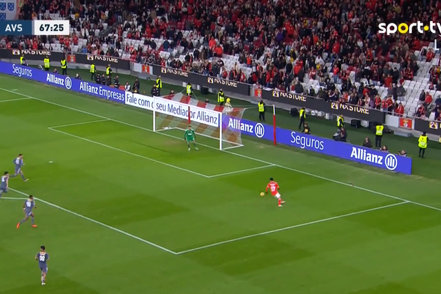 Vídeo: Benfica faz o quarto com autogolo do AVS