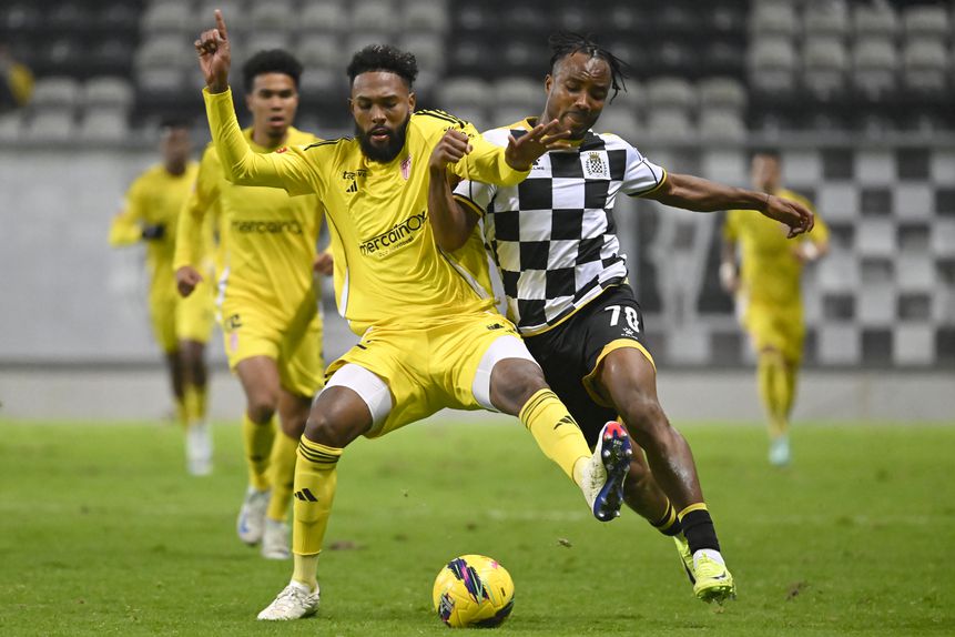 Bruno Onyemaechi tem proposta do Trabzonspor, da Turquia (FOTO LUSA/FERNANDO VELUDO)