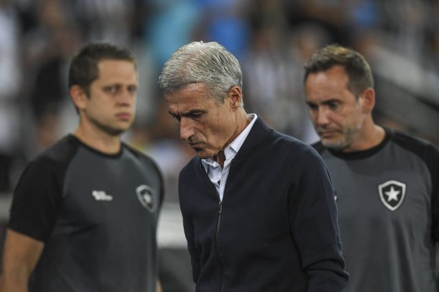 Luís Castro orientou o Botafogo entre 2022 e 2023