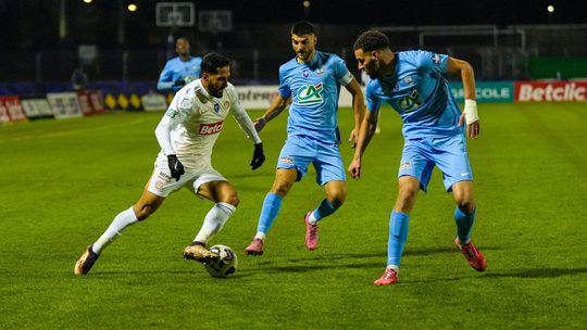 Taça de França: dois clubes da Ligue 1 eliminados por equipas amadoras