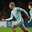 Atlético Madrid dá a volta no último minuto e bate Barcelona fora 19 anos depois