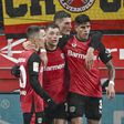 Schick e Wirtz provocam o caos no Leverkusen-Friburgo