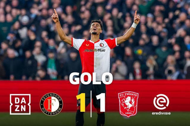 Trivela de ex-FC Porto faz levantar a Banheira de Roterdão