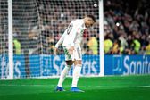Kylian Mbappé a copiar o festejo de Cristiano Ronaldo após marcar pelo Real Madrid