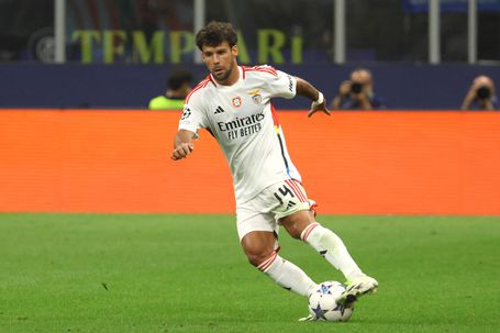 Juan Bernat representou o Benfica em 2023, por cedência do PSG