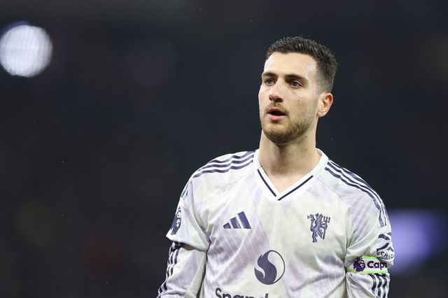 Dalot foi o capitão de equipa depois da saída por lesão de Bruno Fernandes