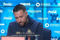 «Cheguei com a mente limpa, mas a quantidade que se escreve sobre árbitros é irreal»