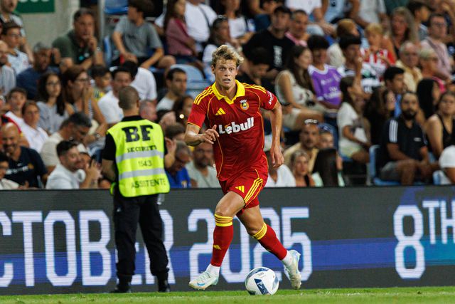 João Tomé, lateral-direito do Rio Ave