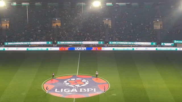 A entrada das equipas em Alvalade!