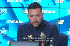 Farioli: «VAR foi criado para ajudar e não para julgar»