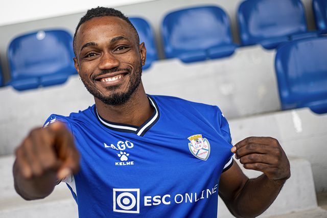 Mercado (oficial): Isaac James reforça o Feirense