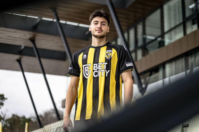 Mercado: Brighton empresta jovem promessa ao Vitesse