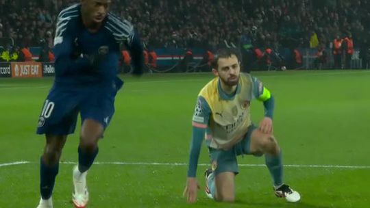 Que maldade de Dembélé a Bernardo Silva! (vídeo)