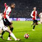 Penálti desnecessário de Rapahel Guerreiro resulta em golo do Feyenoord (vídeo)