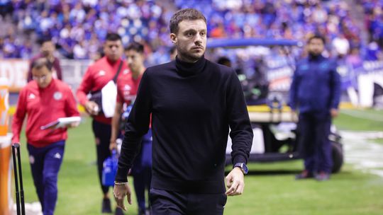 Martín Anselmi diz estar a «detalhes» do FC Porto: Cruz Azul nega e faz ultimato