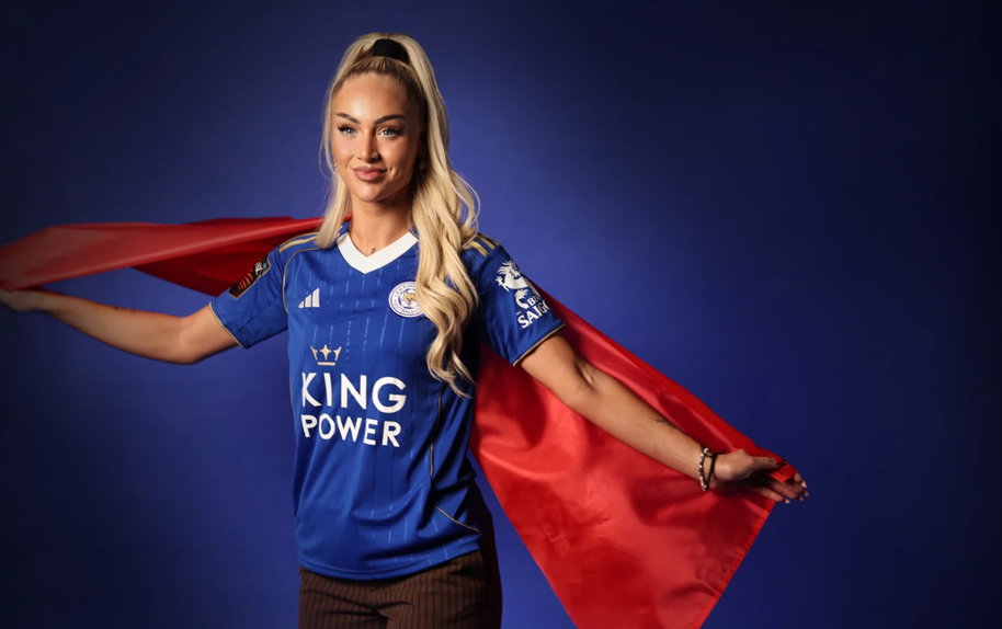 Alisha Lehmann regressa a Inglaterra - Foto: Leicester