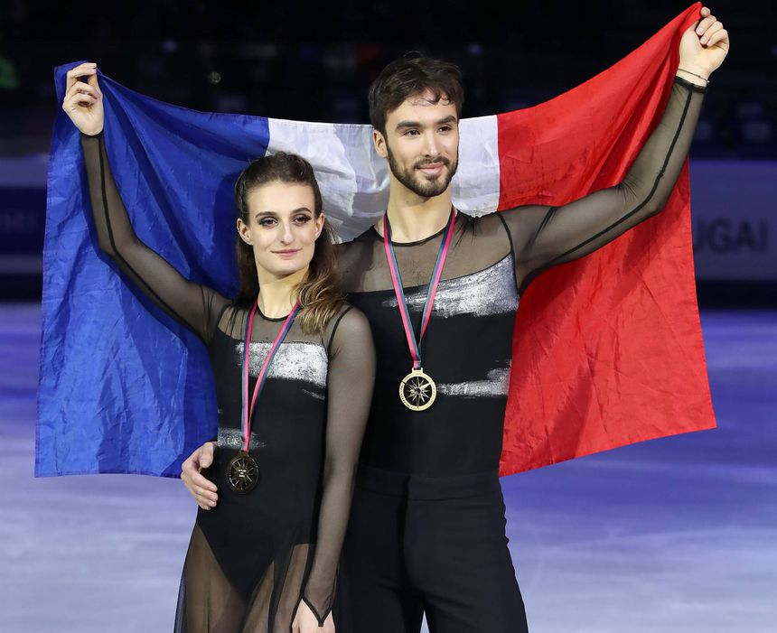 Gabriella Papadakis ao lado do então parceiro Guillaume Cizeron - Foto: IMAGO
