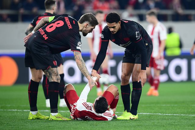 Chiquinho saiu com queixas frente ao Leverkusen