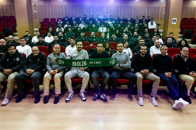 Encontro decorreu no  St. Peter's International School, colégio parceiro dos leões - Foto: SPORTING CP